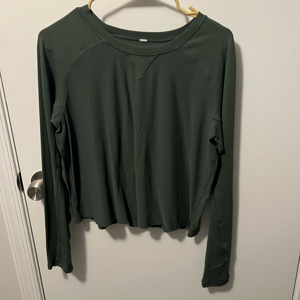 lululemon athletica Deep Green Long Sleeve Top